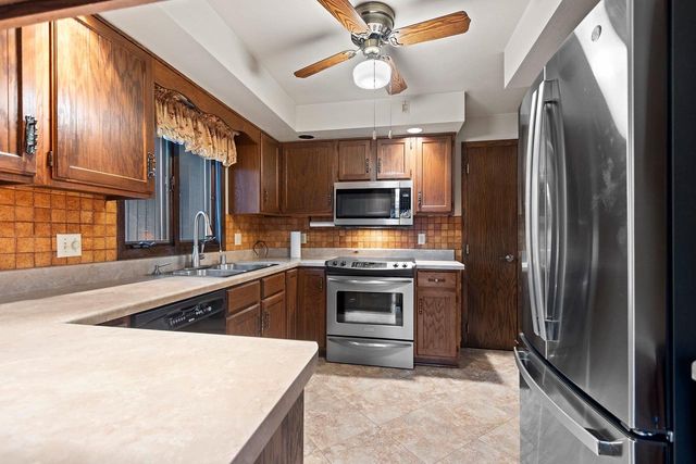 N9562 OTTE COURT, Appleton, WI 54915