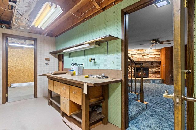 N9562 OTTE COURT, Appleton, WI 54915