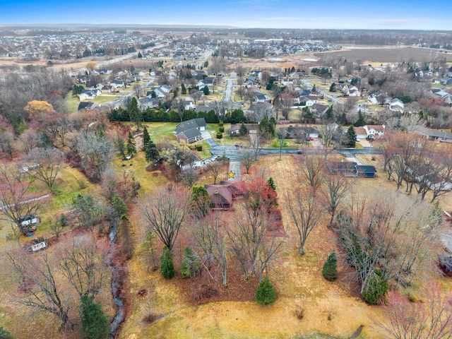 N9562 OTTE COURT, Appleton, WI 54915