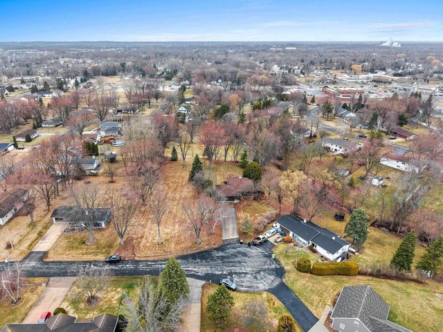 N9562 OTTE COURT, Appleton, WI 54915