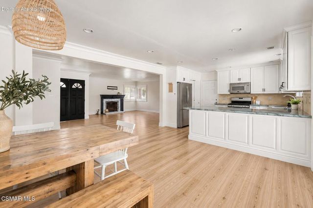 3 Avenida De Las Flores, Thousand Oaks, CA 91360