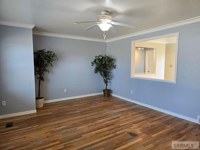 1571 Stanger Drive, Idaho Falls, ID 83404