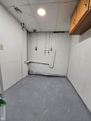 1571 Stanger Drive, Idaho Falls, ID 83404