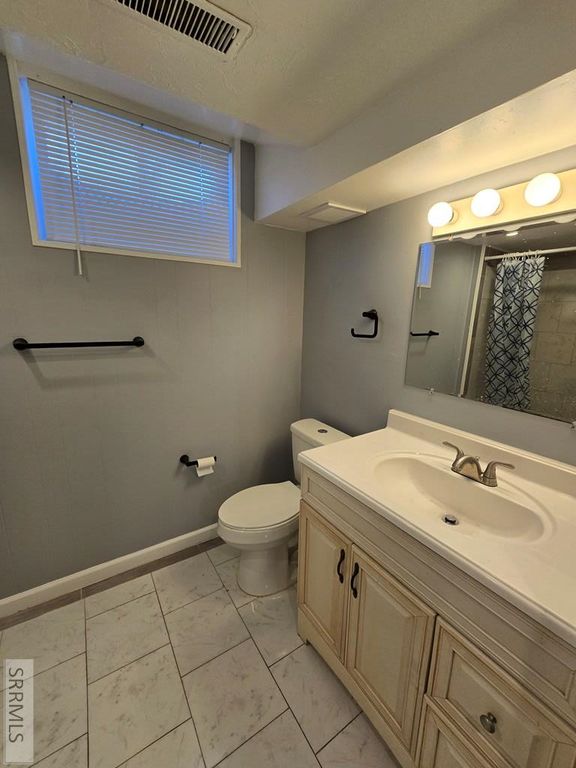 Image 25 of property listing at 1571 Stanger Drive, Idaho Falls, ID 83404