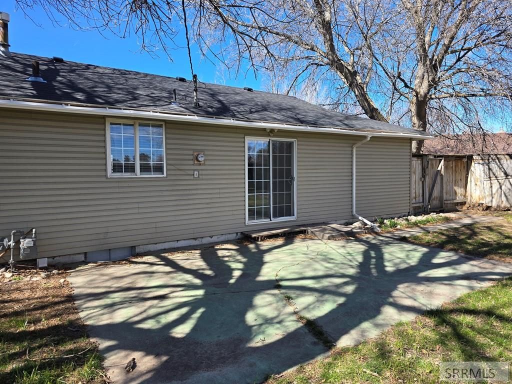 Image 4 of property listing at 1571 Stanger Drive, Idaho Falls, ID 83404
