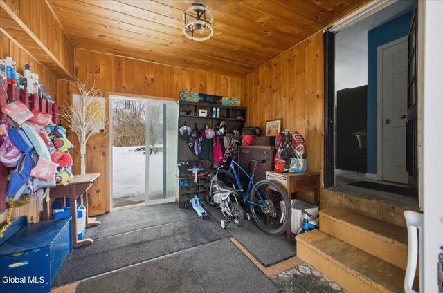 20 Campney Lane, Fort Ann, NY 12827