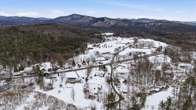 20 Campney Lane, Fort Ann, NY 12827