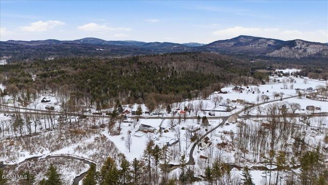 20 Campney Lane, Fort Ann, NY 12827