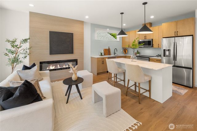 2650 NW 95th Street, Seattle, WA 98117