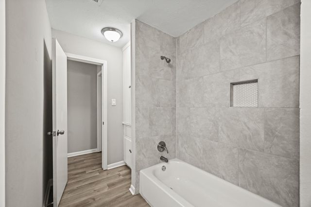 605 West Avenue, Pasadena, TX 77502