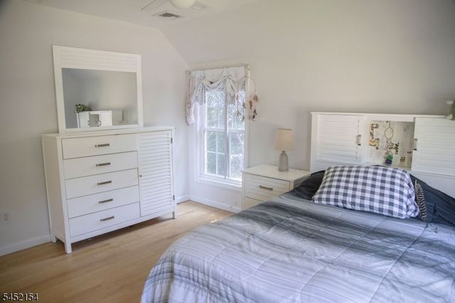 22 Warren Rd, Fair Lawn Boro, NJ 07410
