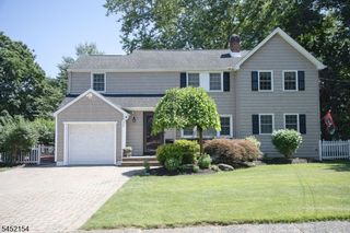 22 Warren Rd, Fair Lawn Boro, NJ 07410