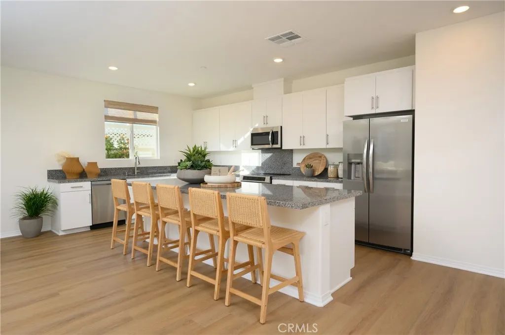 366 Sea Bright Road, Perris, CA 92570