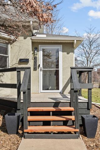 336 18th Avenue N, Hopkins, MN 55343