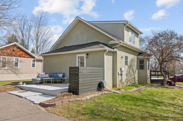 336 18th Avenue N, Hopkins, MN 55343