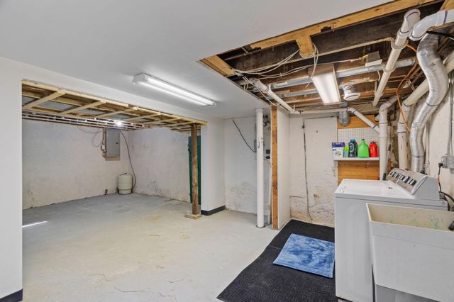 336 18th Avenue N, Hopkins, MN 55343