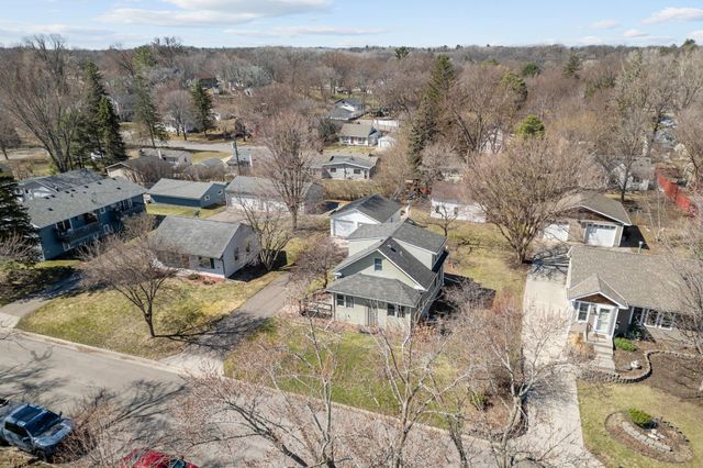 336 18th Avenue N, Hopkins, MN 55343