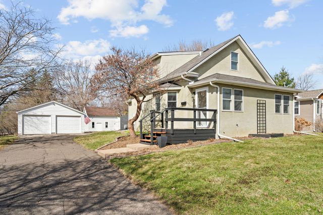 336 18th Avenue N, Hopkins, MN 55343