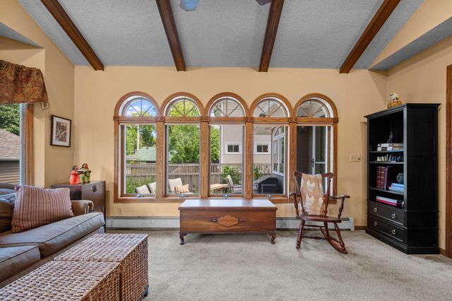 1801 Wellesley Avenue, Saint Paul, MN 55105