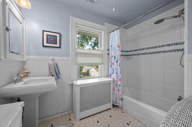 1801 Wellesley Avenue, Saint Paul, MN 55105