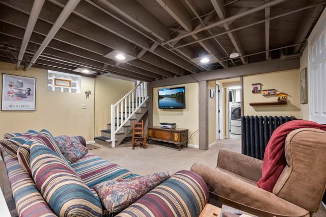 1801 Wellesley Avenue, Saint Paul, MN 55105