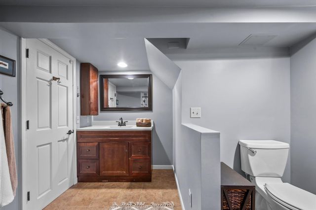 1801 Wellesley Avenue, Saint Paul, MN 55105
