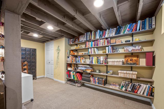 1801 Wellesley Avenue, Saint Paul, MN 55105