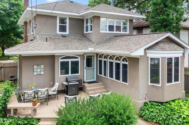 1801 Wellesley Avenue, Saint Paul, MN 55105