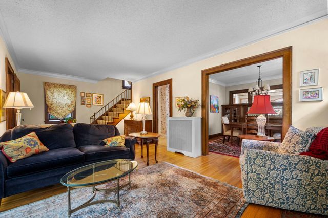 1801 Wellesley Avenue, Saint Paul, MN 55105