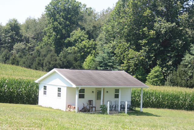 5774 N Henderson Ford Road, Mooresville, IN 46158