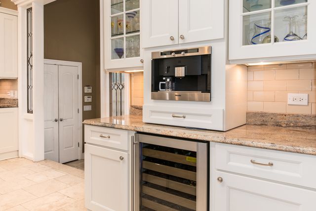 711 Jackson Avenue, River Forest, IL 60305