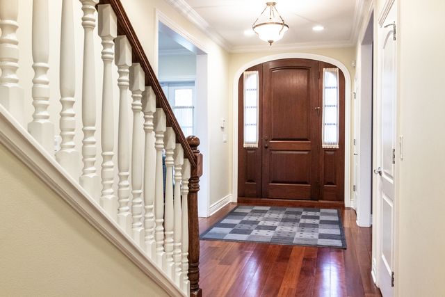 711 Jackson Avenue, River Forest, IL 60305