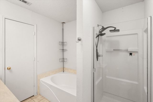 649 Blueberry Hill Lane, Mansfield, TX 76063