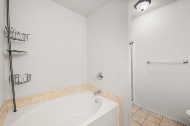 649 Blueberry Hill Lane, Mansfield, TX 76063