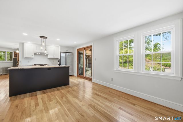31 Higley Road, Granby, CT 06090