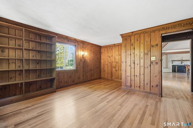 31 Higley Road, Granby, CT 06090