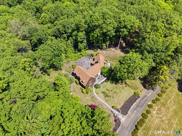 31 Higley Road, Granby, CT 06090