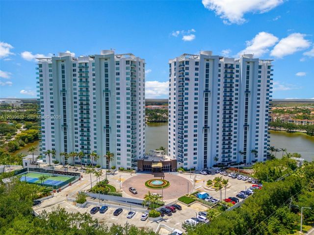 2641 N Flamingo Rd 304N, Sunrise, FL 33323