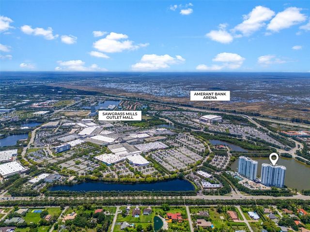 2641 N Flamingo Rd 304N, Sunrise, FL 33323