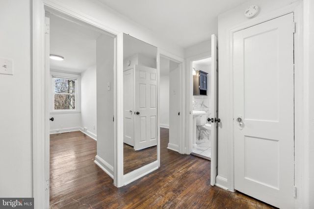 1451 W END DR, Philadelphia, PA 19151