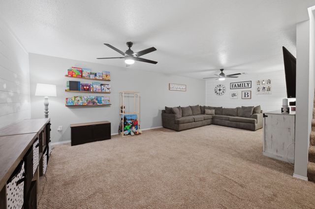4505 S Richmond, Wichita, KS 67217