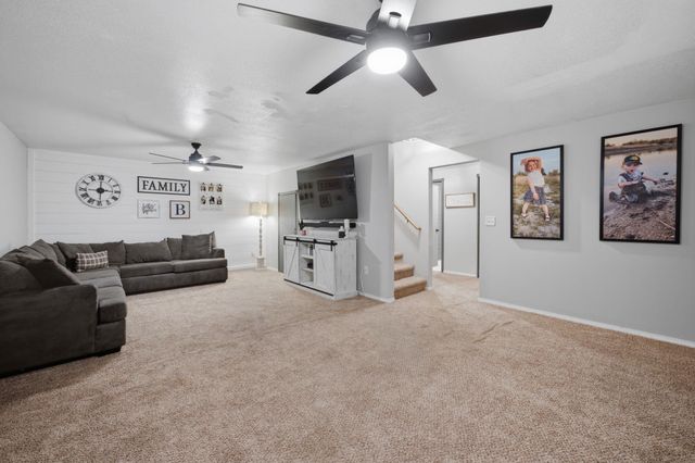 4505 S Richmond, Wichita, KS 67217