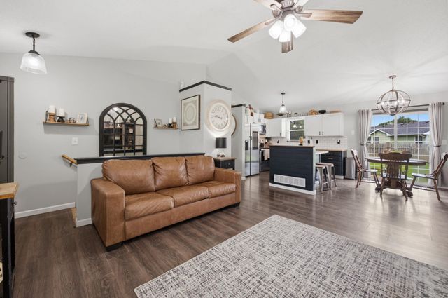 4505 S Richmond, Wichita, KS 67217