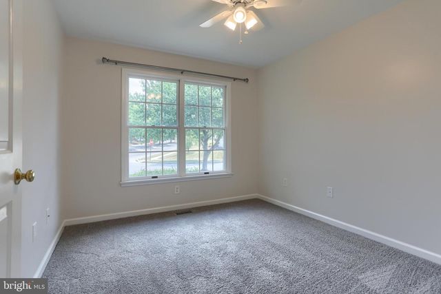 1 SWEET ARROW DR, Hummelstown, PA 17036