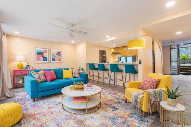 98-360 Koauka Loop 243, Aiea, HI 96701