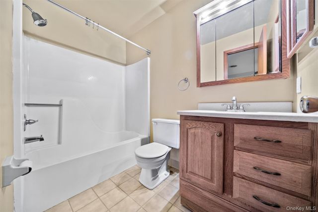 1104 Evergreen Court, Highland Mills, NY 10930