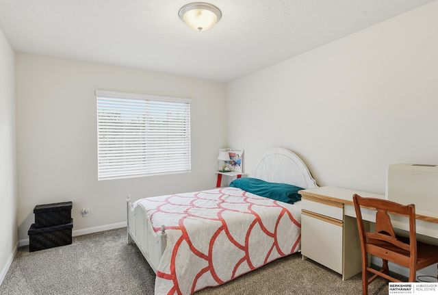 1708 Pilgrim Drive, Bellevue, NE 68123