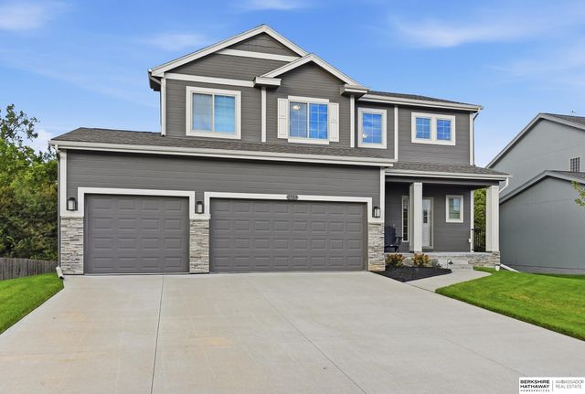 1708 Pilgrim Drive, Bellevue, NE 68123