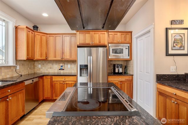 2514 Fir Crest Boulevard, Anacortes, WA 98221