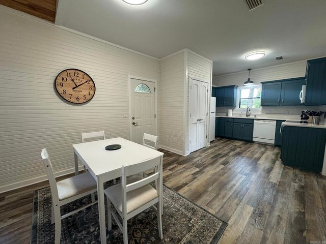 320 Pebble Creek, Mountain View, AR 72560